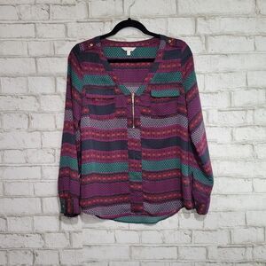 Candie's printed zip down blouse
